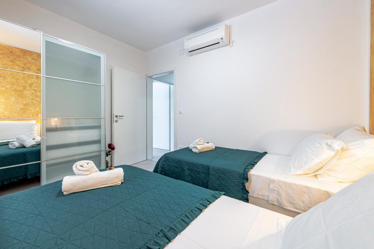 Villa Gold Residence 1 مْليني المظهر الخارجي الصورة